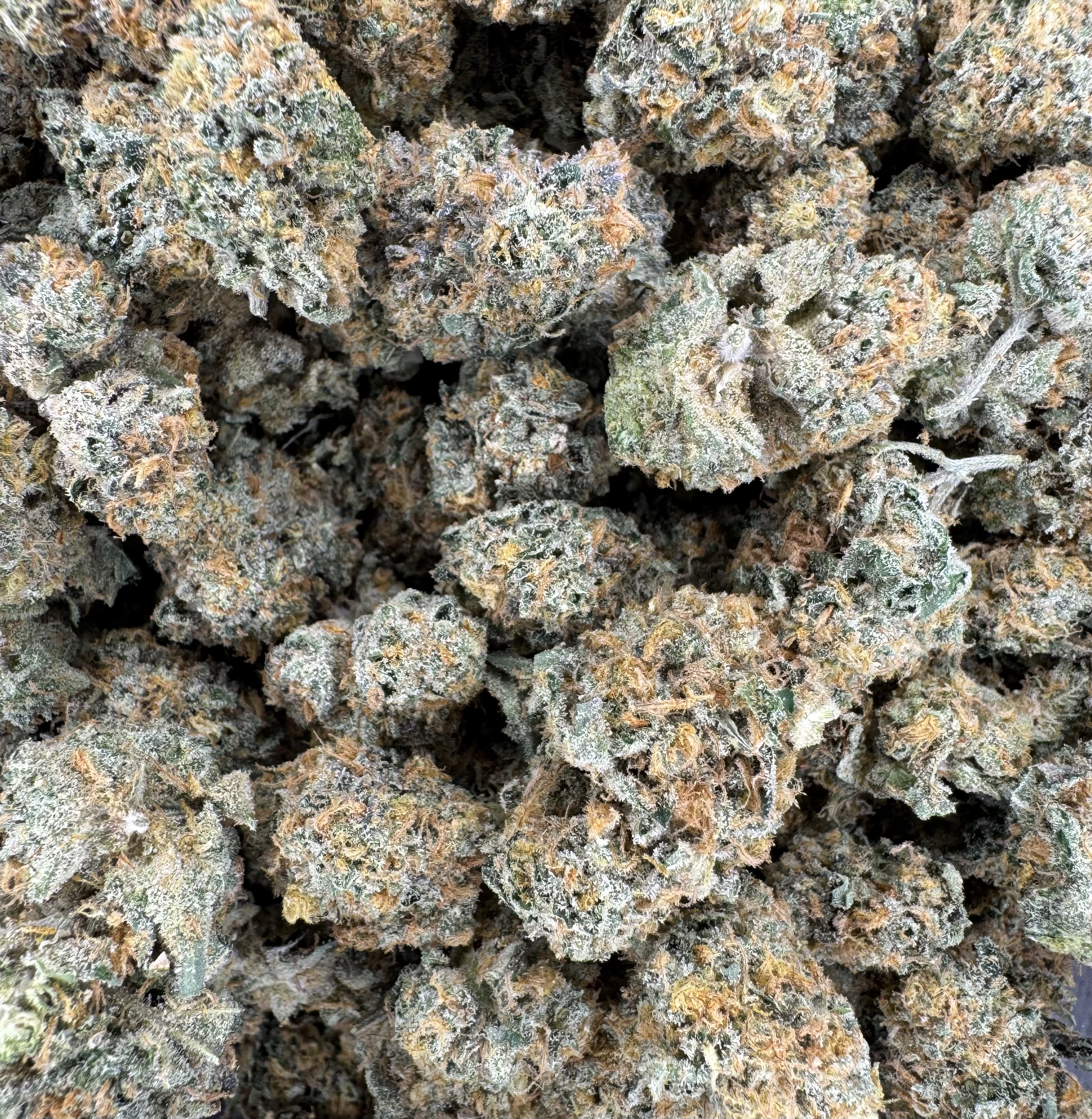 Photograph of product: Cannanaut RS-11 Bulk Flower - 28g