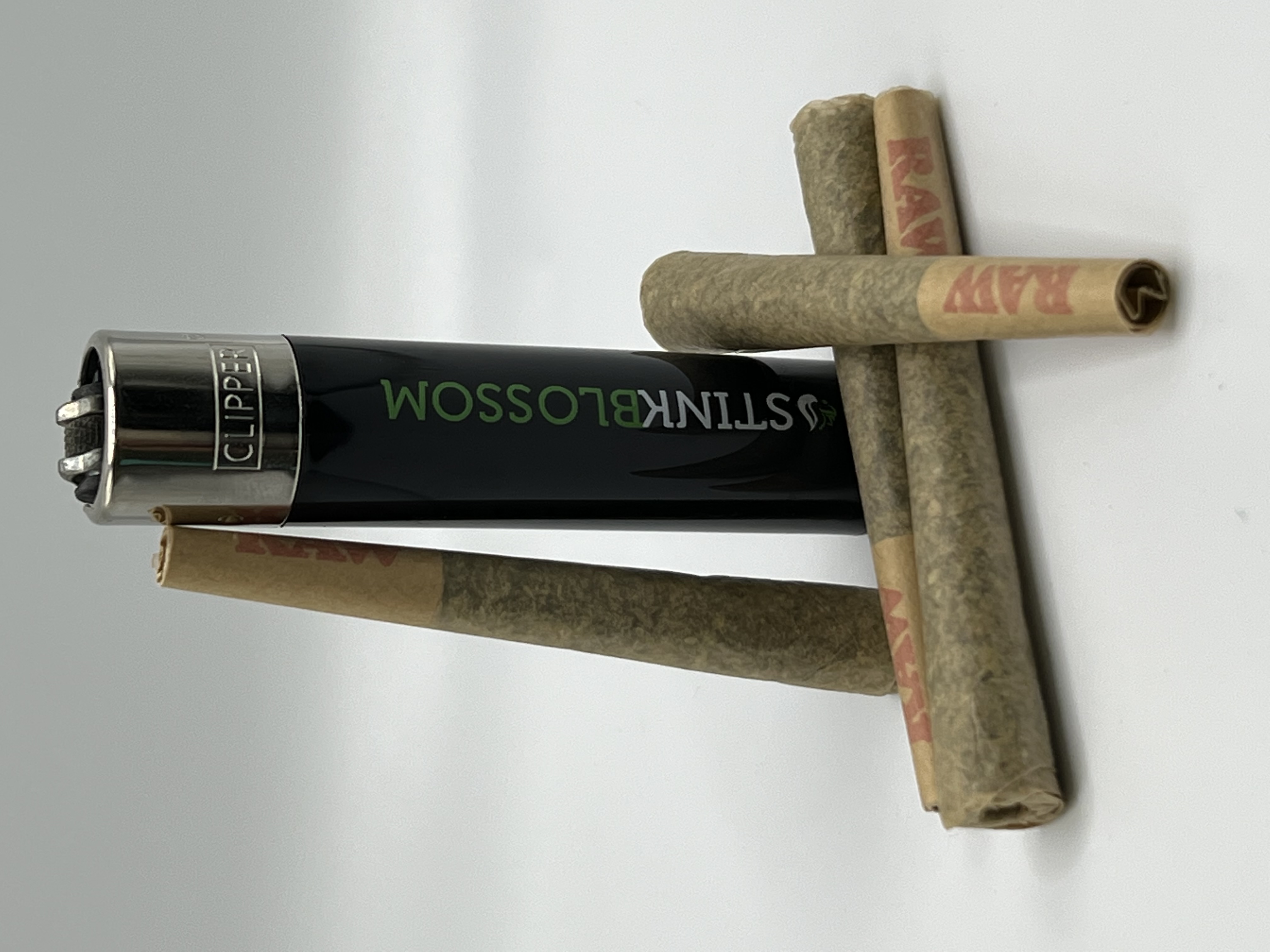 Photograph of product: Purple Punch Preroll