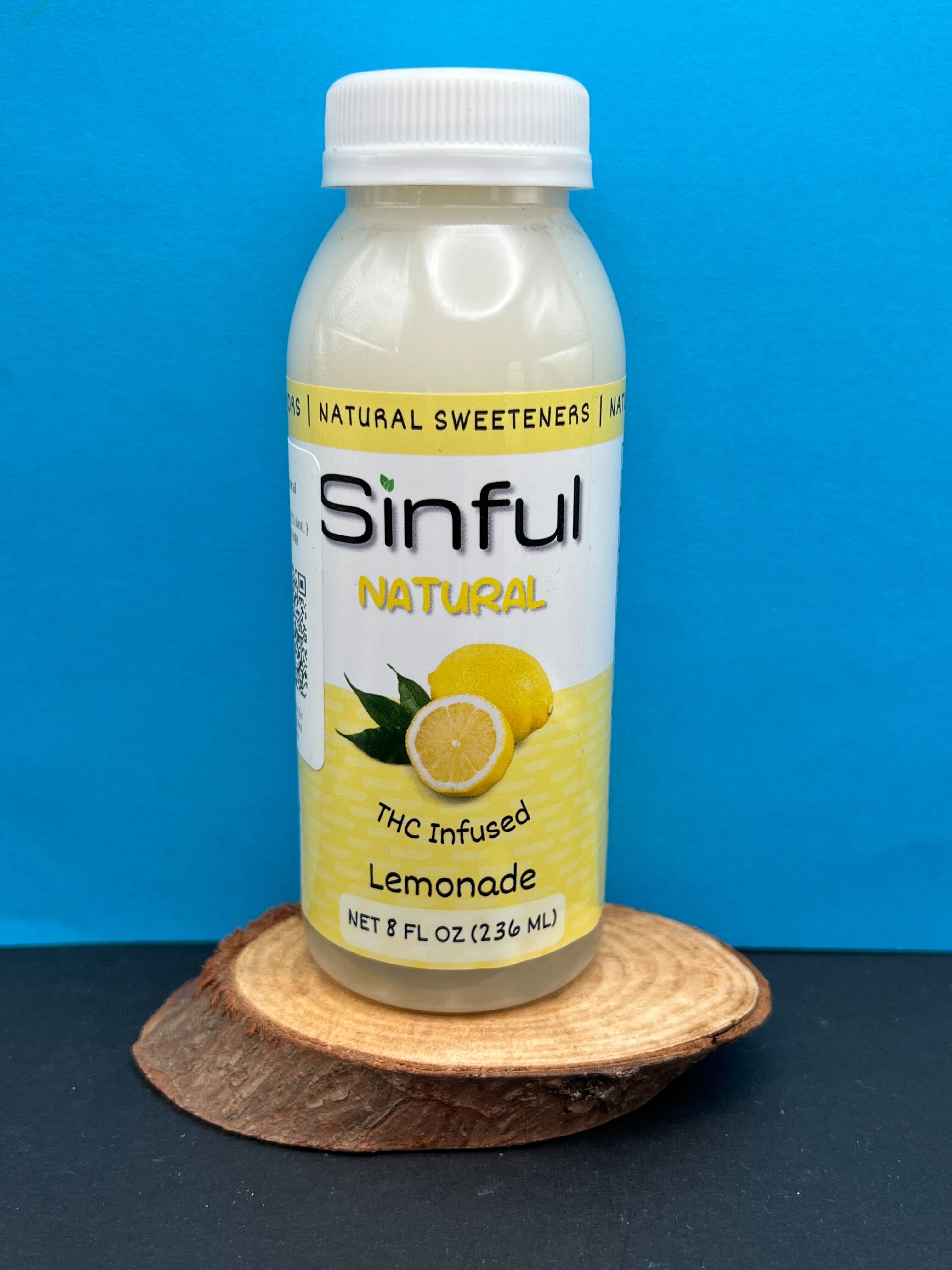 Photograph of product: 100mg Natural Lemonade BOTTLE - Sinful