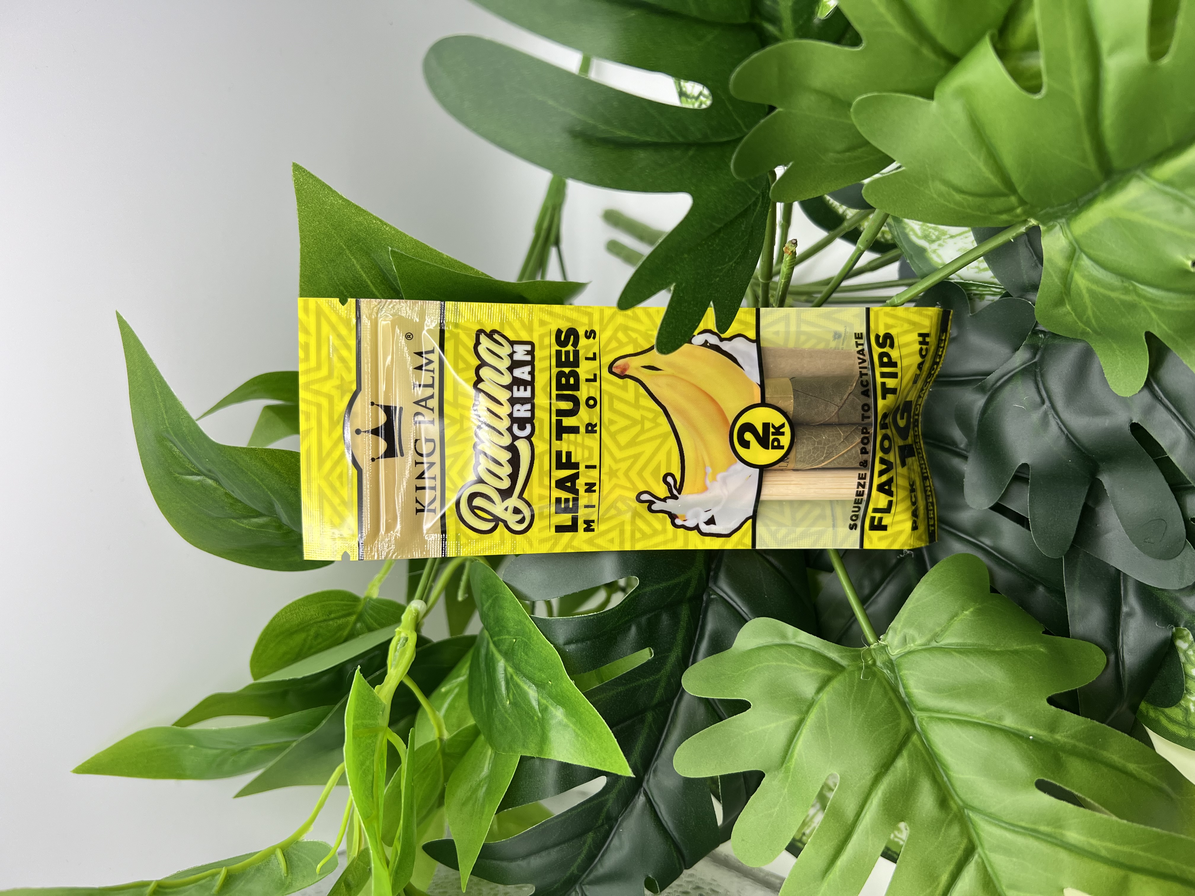 Photograph of product: King Palm - Mini Banana Cream - 2pk