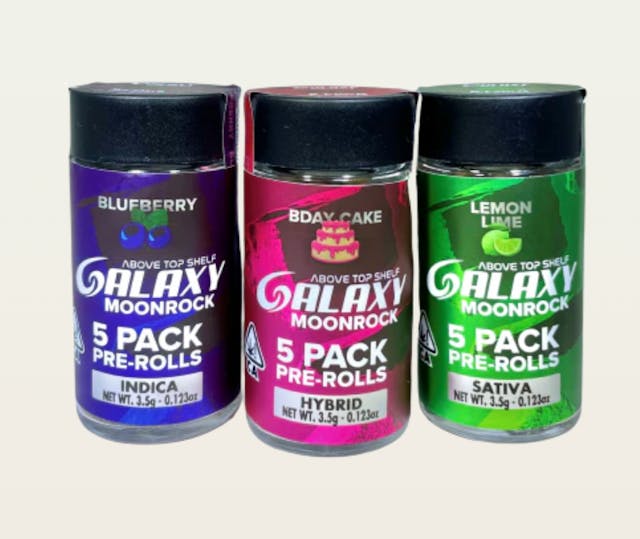 Photograph of product: Chicken & Waffles | 5pk Moonrock Prerolls - 