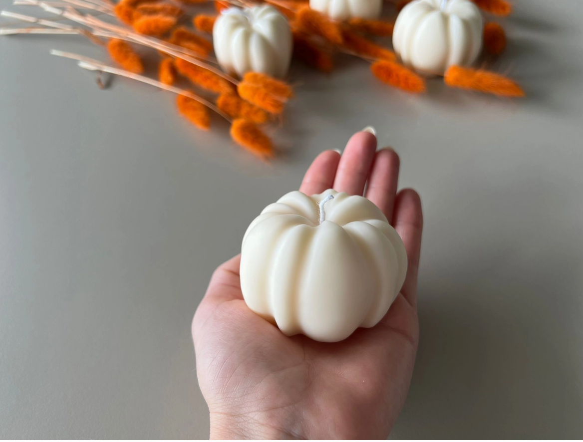 Photograph of product: Pumpkin Shaped Soy Candle