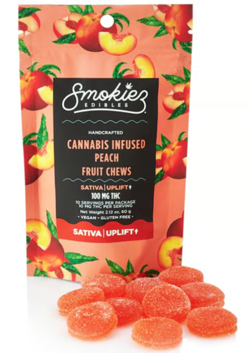 Photograph of product: E130 | Smokiez |  Sweet Peach | Single Fruit Chew | 100mg