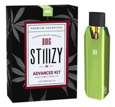 Photograph of product: BIIIG Stiiizy | Green Battery | $45