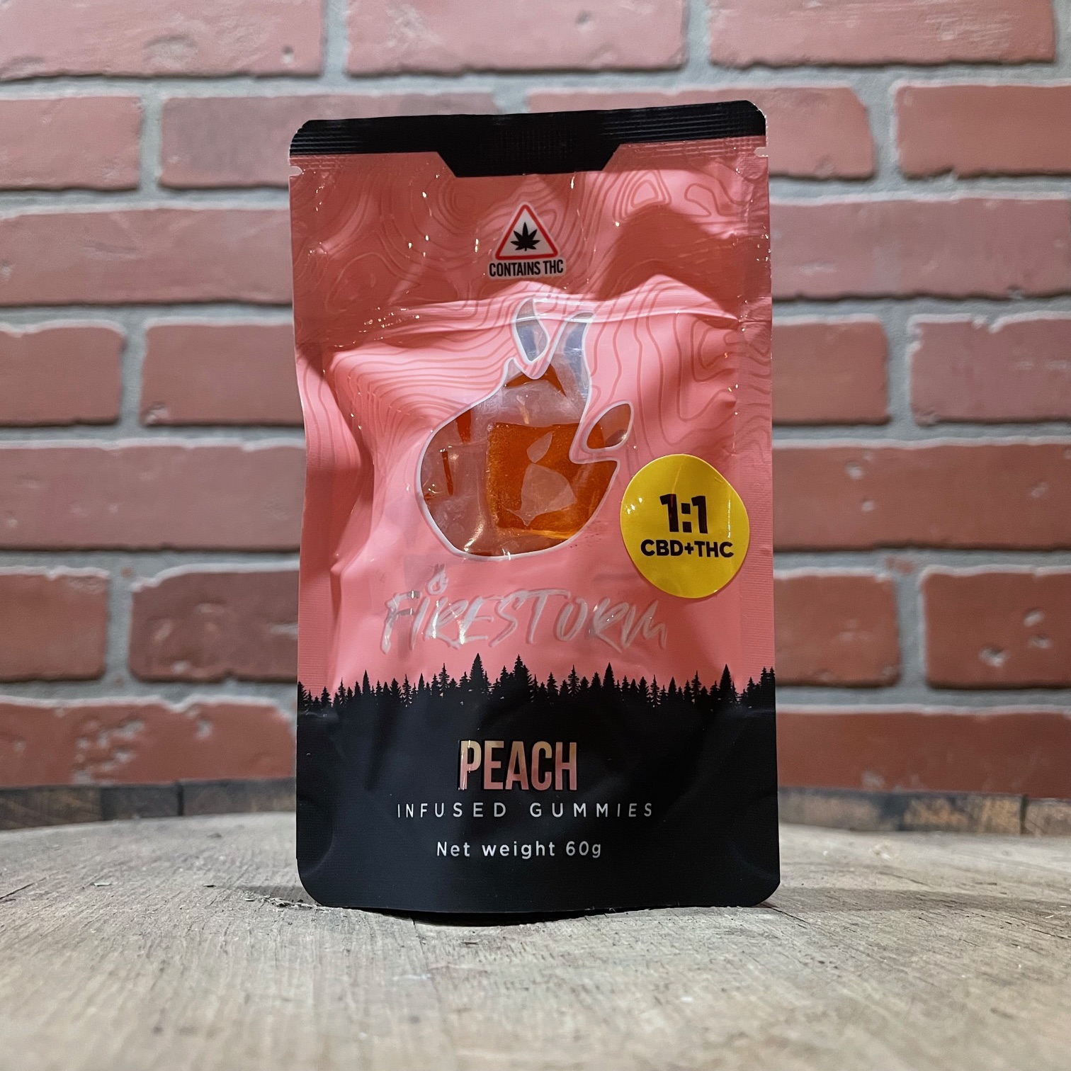 Photograph of Product: Peach 1:1 Gummies 200 MG