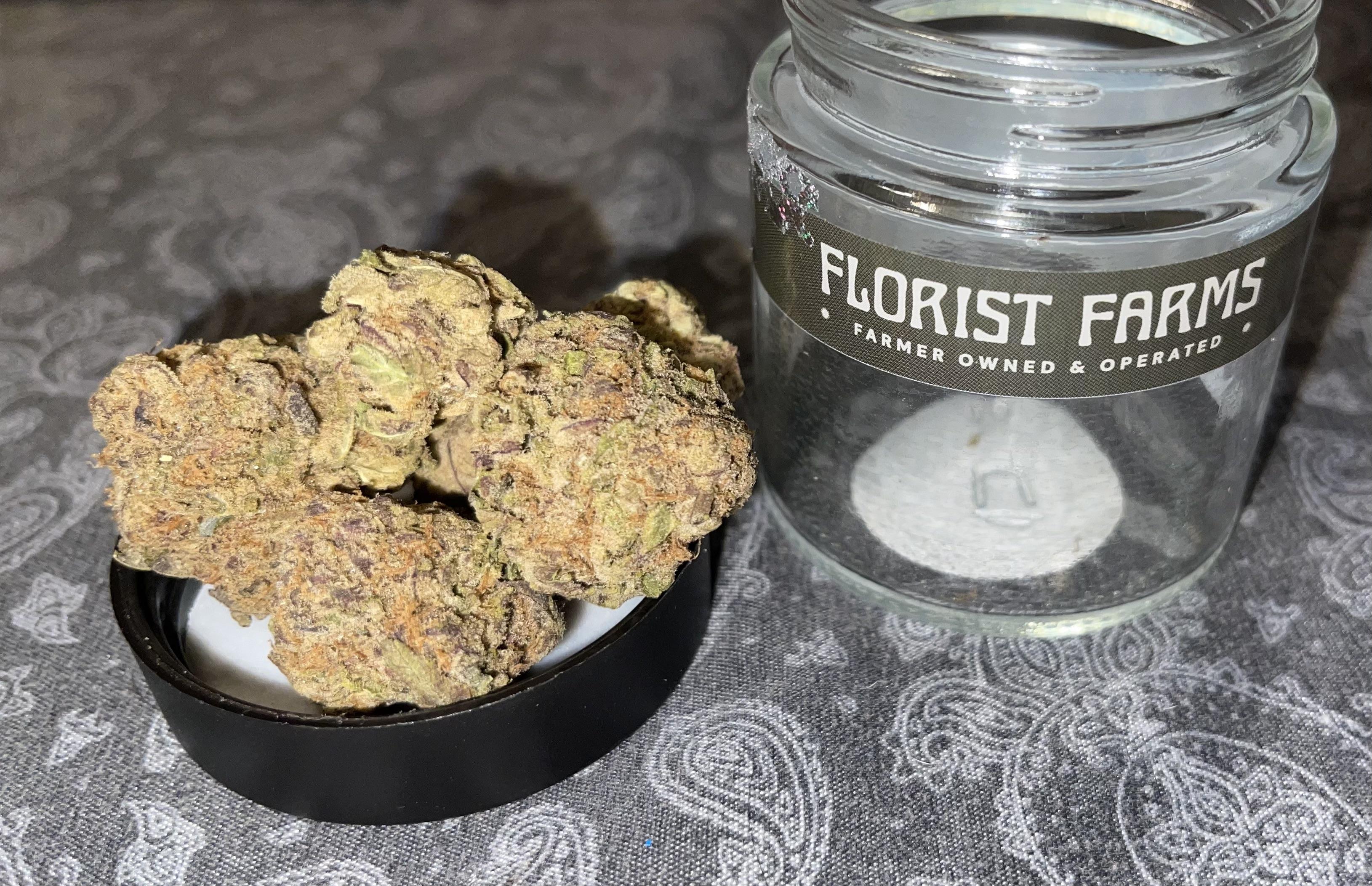 Photograph of product: Florist Farms | Gluttony Flower 7g | Oui'd