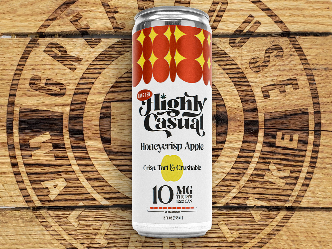 Photograph of product: Highly Casual | Honeycrisp Apple | 10mg Seltzer