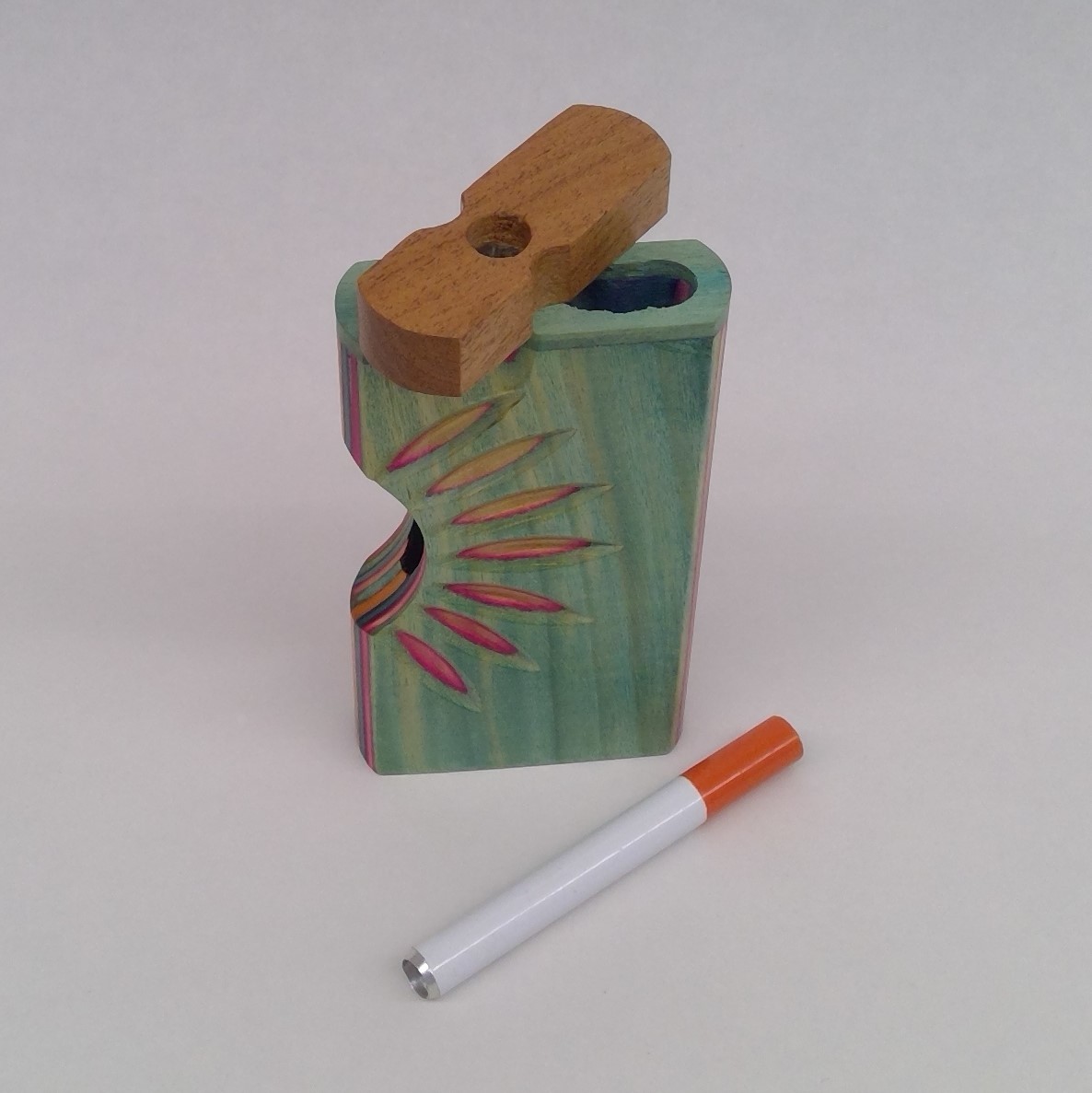 Photograph of product: Dugout w/ Ceramic One Hitter