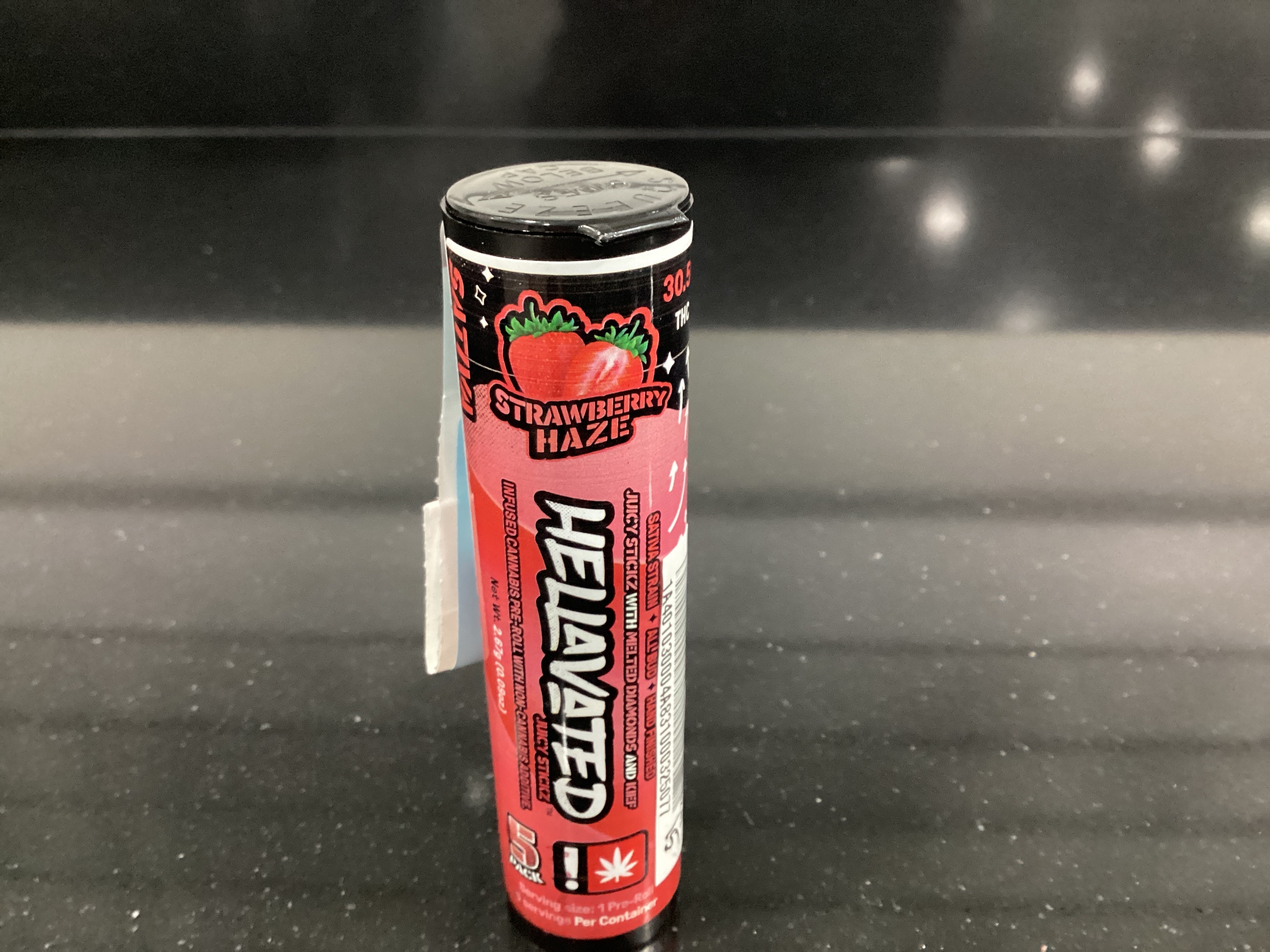 Photograph of product: Hellavated Juicy Stickz Strawberry Haze Flavored Infused Pre-Roll 5 Pack