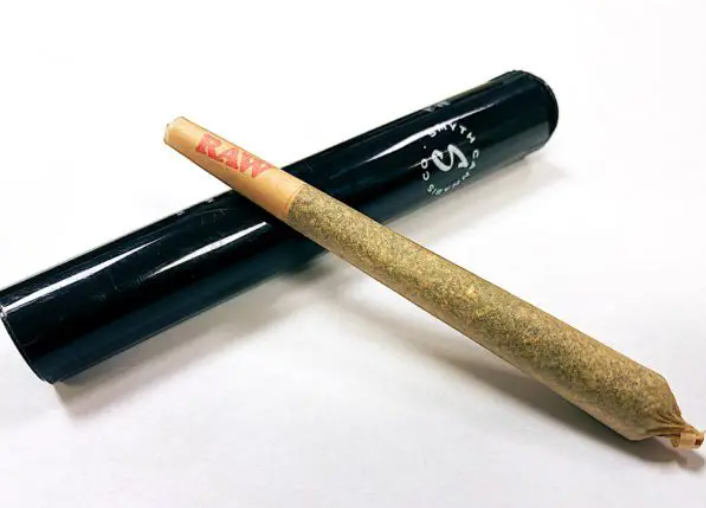 Photograph of product: Quattro Kush Single Pre-Roll