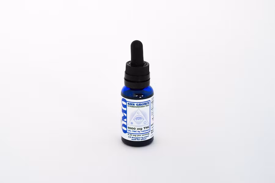 Photograph of product: OMO - Standardized RSO OIL - Tincture - 30ml
