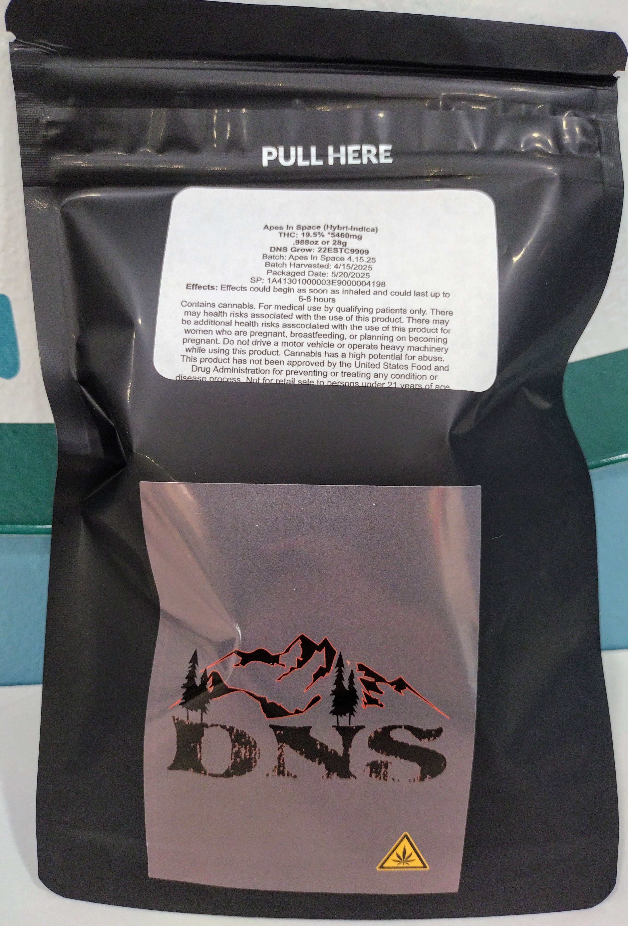 Photograph of product: DNS Farms - Apes in Space -  28g - Flower