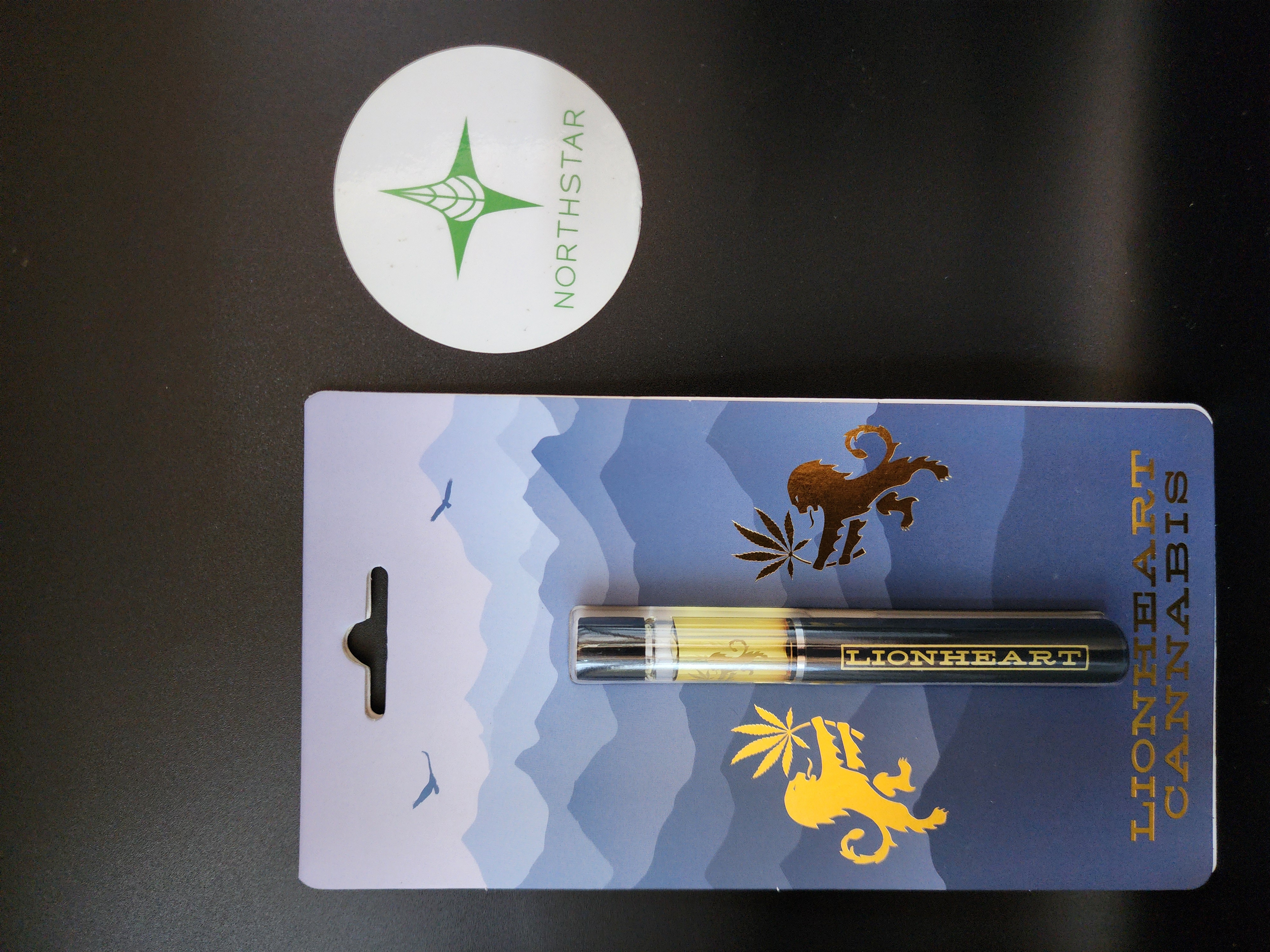 Photograph of product: 1g Disposable Vape - Grape Soda - Lionheart