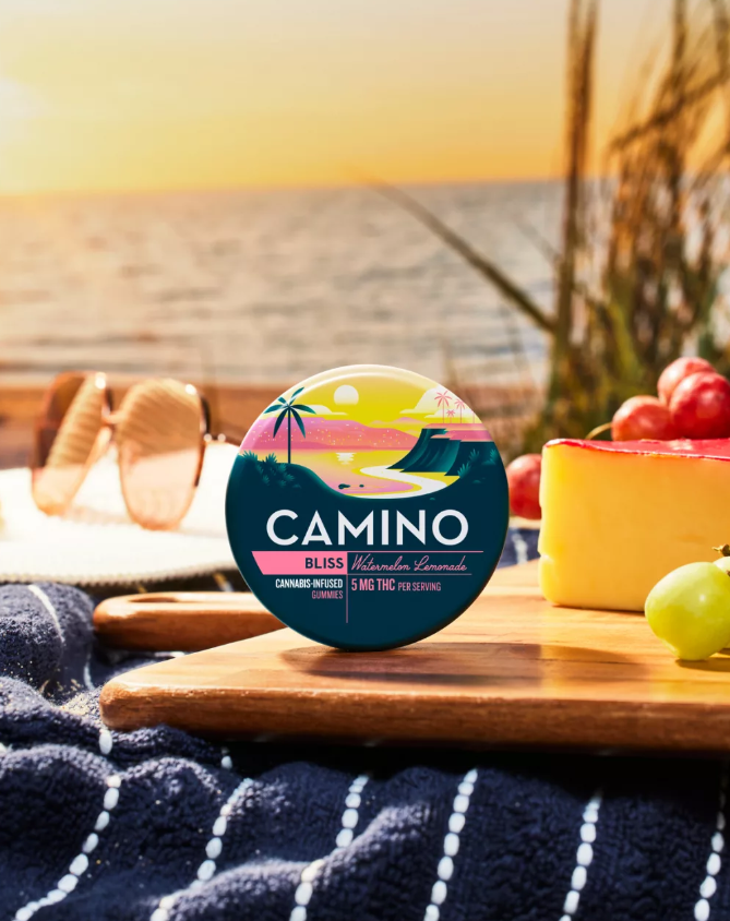 Photograph of product: Camino Watermelon Lemonade Cannabis-Infused Gummies 00204