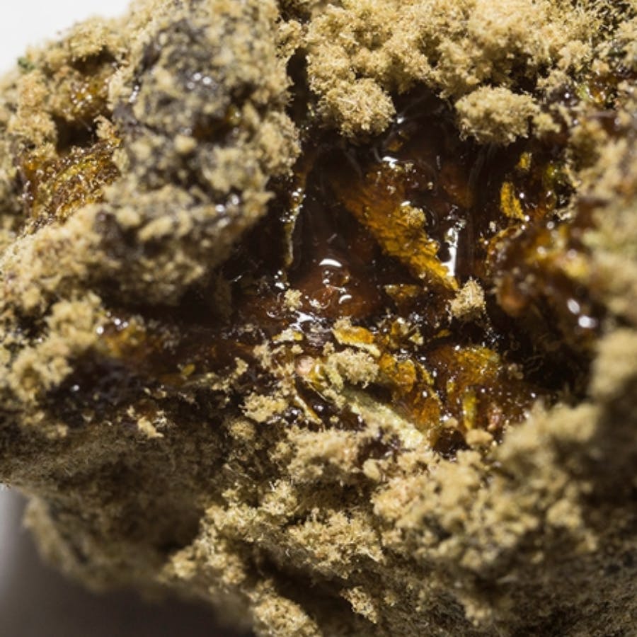 Photograph of product: KAVIAR - 1g MOON ROCK - DURBAN DIESEL - Oui'd