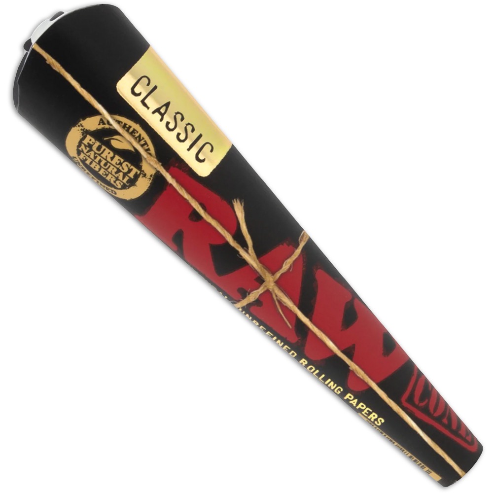 Photograph of product: Classic Black Cones King Size (3ct)
