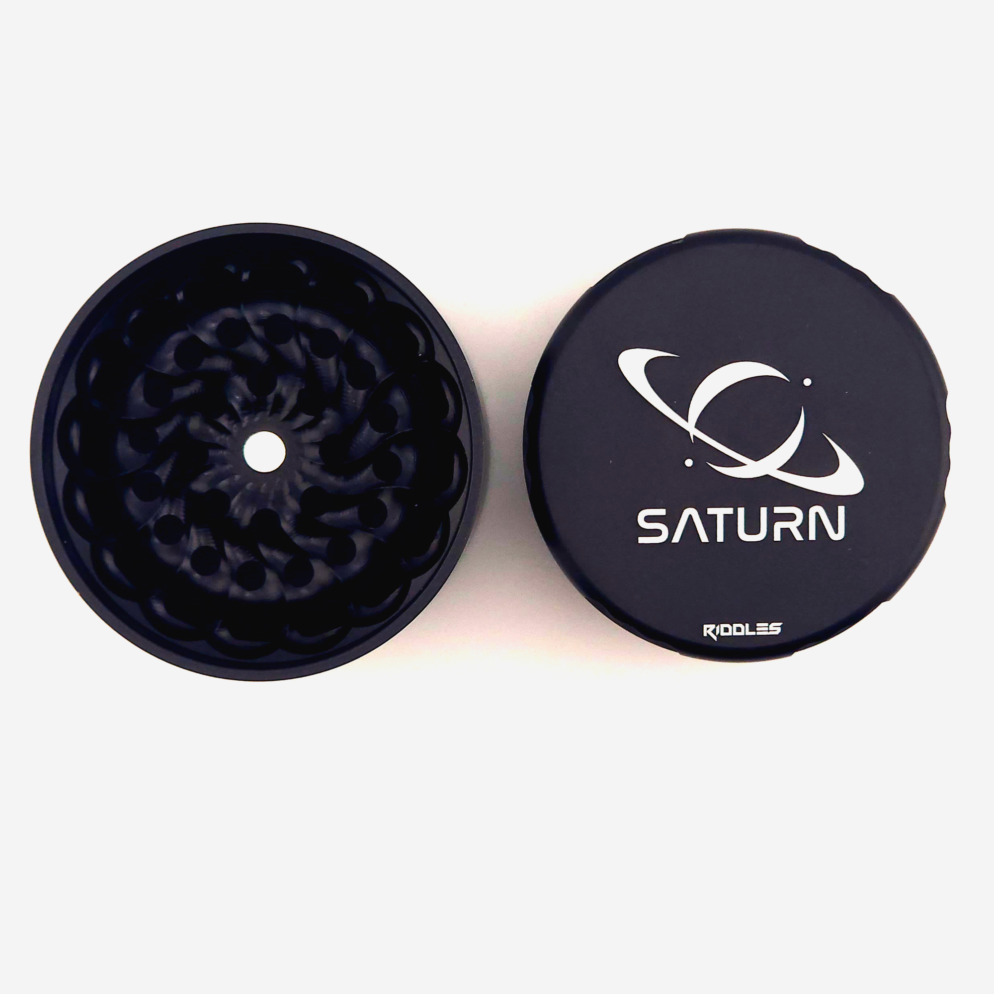 Photograph of product: Saturn Grinder - Medium