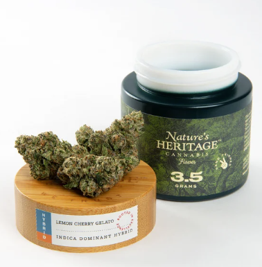 Photograph of product: Nature's Heritage Strawberry Jelly 3.5g