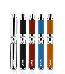 Photograph of product: Yocan Evolve wax pen