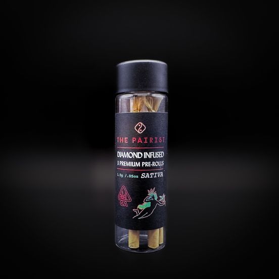 Photograph of product: D. The Pairist 3pk x .5g Diamond Infused Pre Rolls - Skywalker OG (I) - 