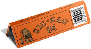 Photograph of product: Zig Zag Classic - 1 1/4 Rolling Paper