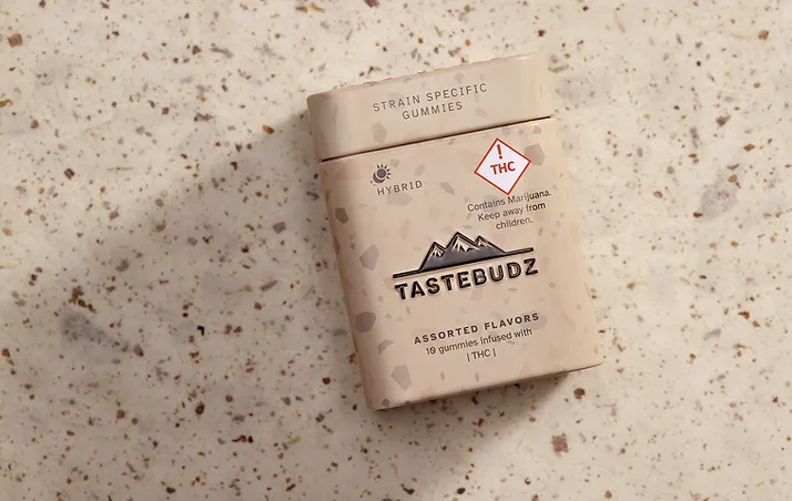 Photograph of product: Tastebudz | Gummies | Hybrid | Assorted Flavors | 100mg