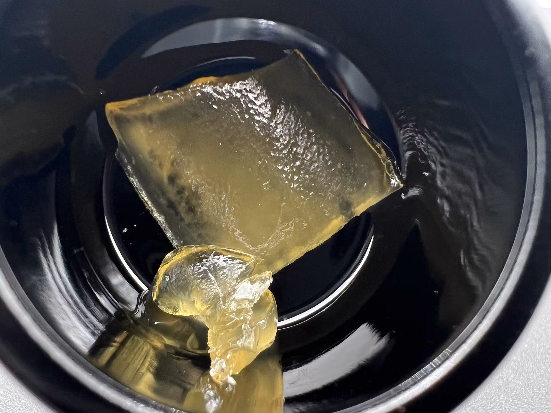 Photograph of product: Sweetgrass Super Boof Strain I Live Rosin 1g - Levitate