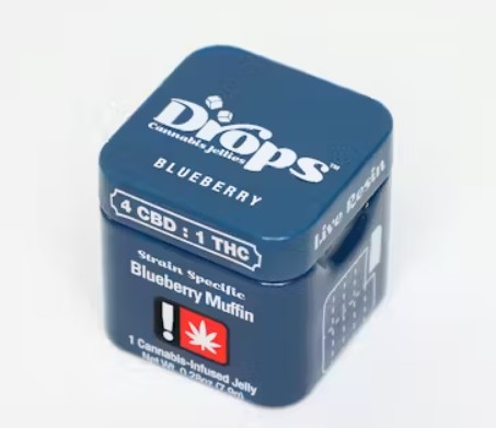 Photograph of product: 200mg 2pc 2:20:5 TH-oui:CBD:CBN Blueberry - Jelly - Drops