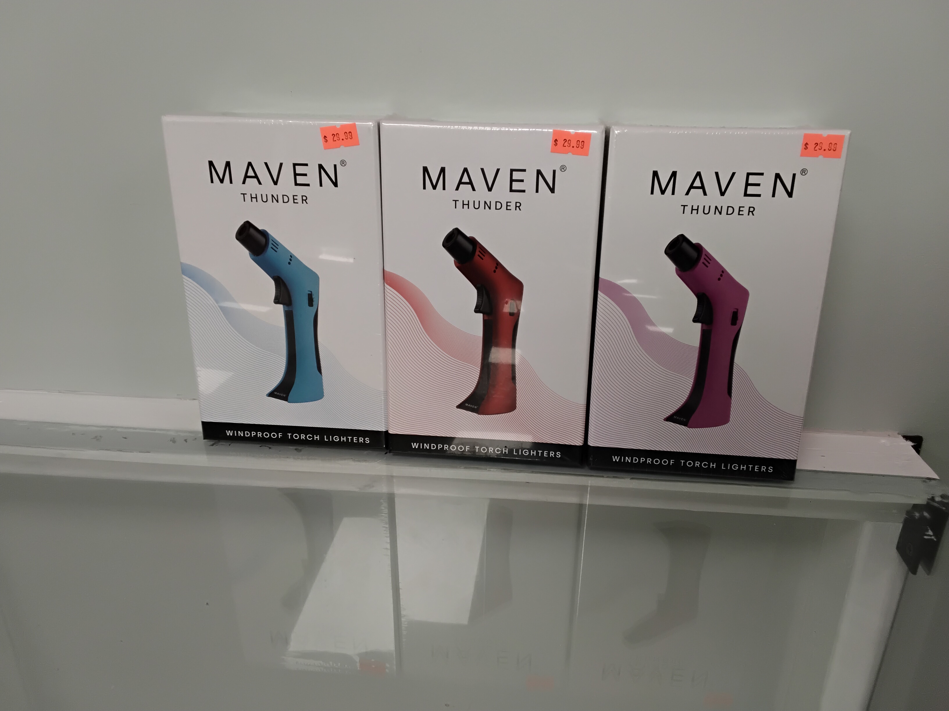Photograph of product: Maven Thunder Torch