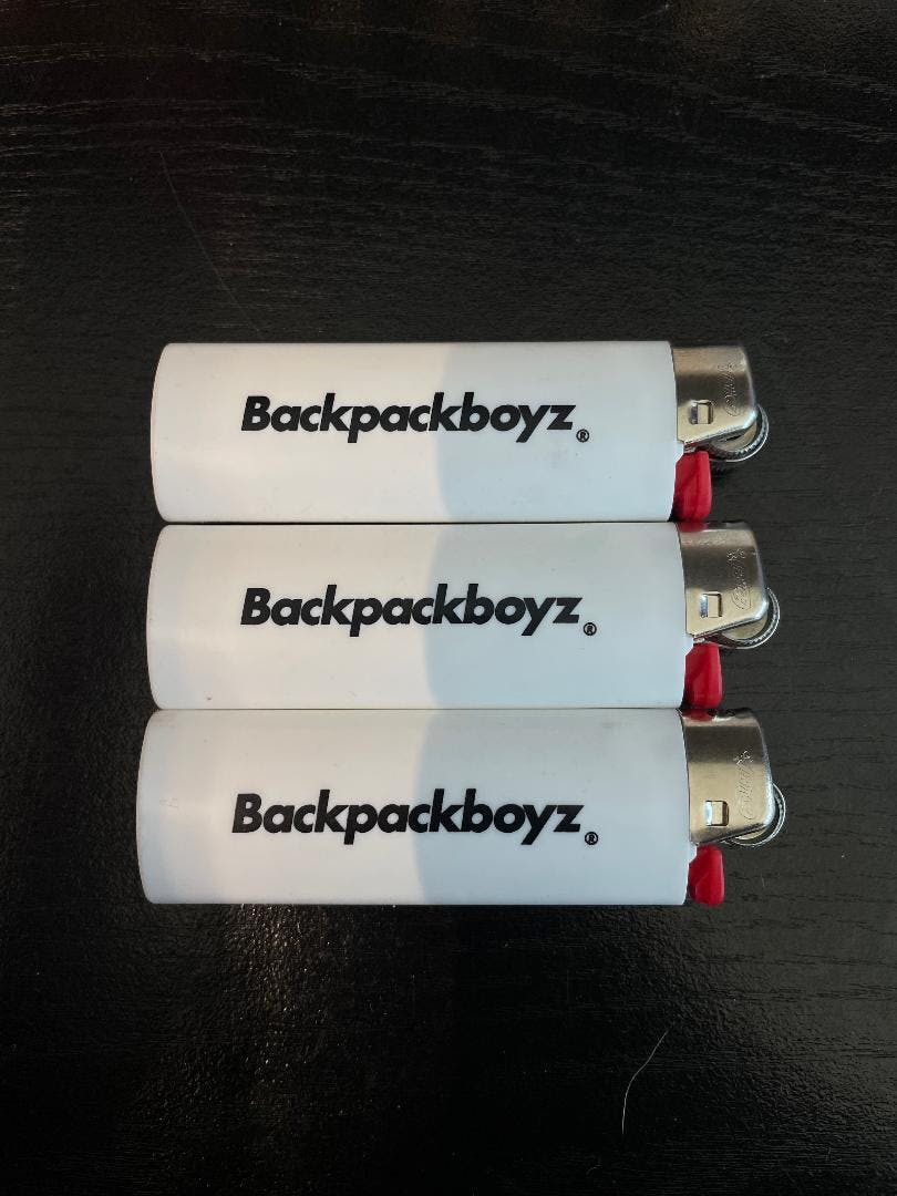 Photograph of product: BB BiC Lighter - White