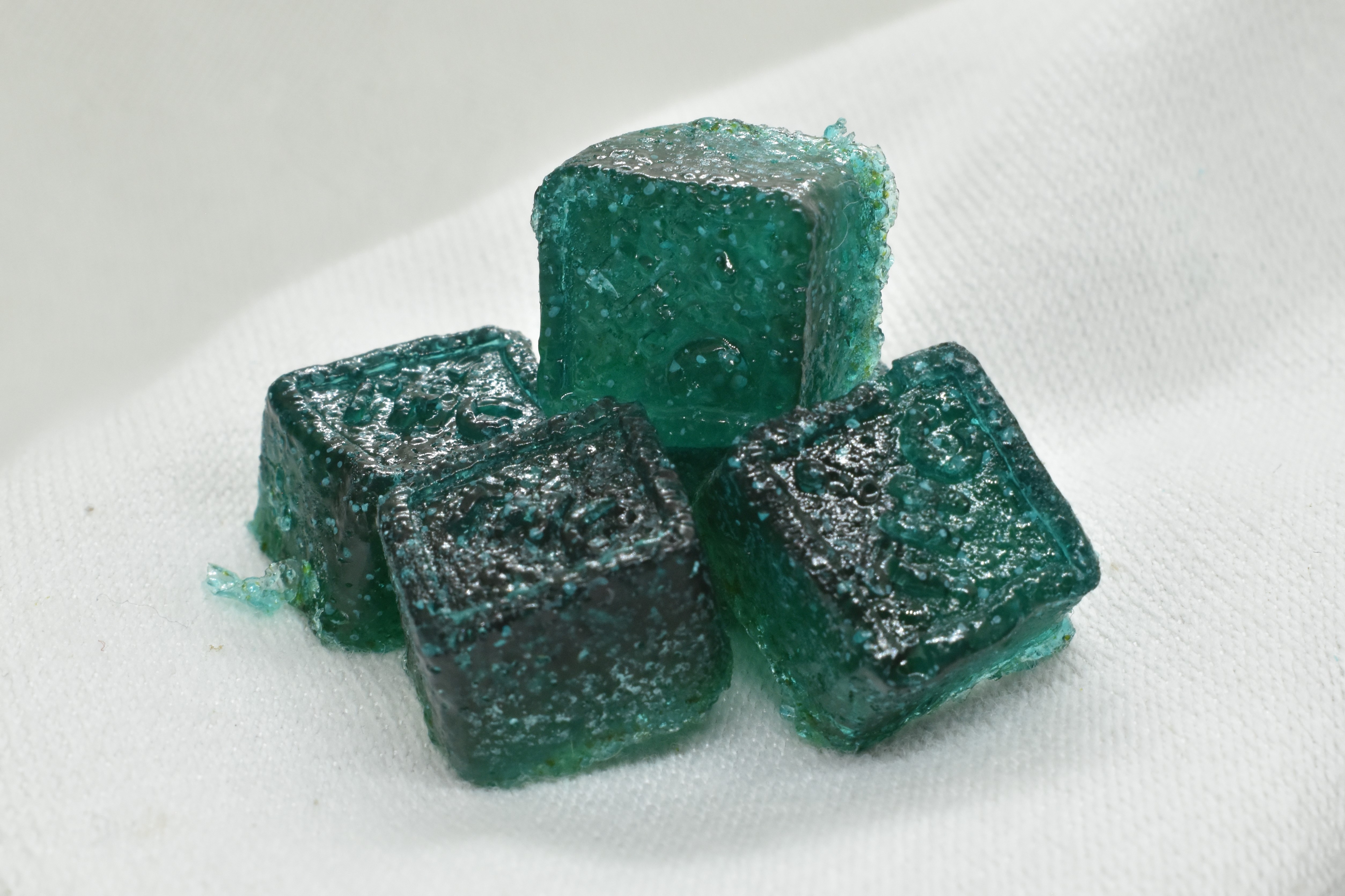 Photograph of product: Blue Raspberry - Gummies - Hybrid