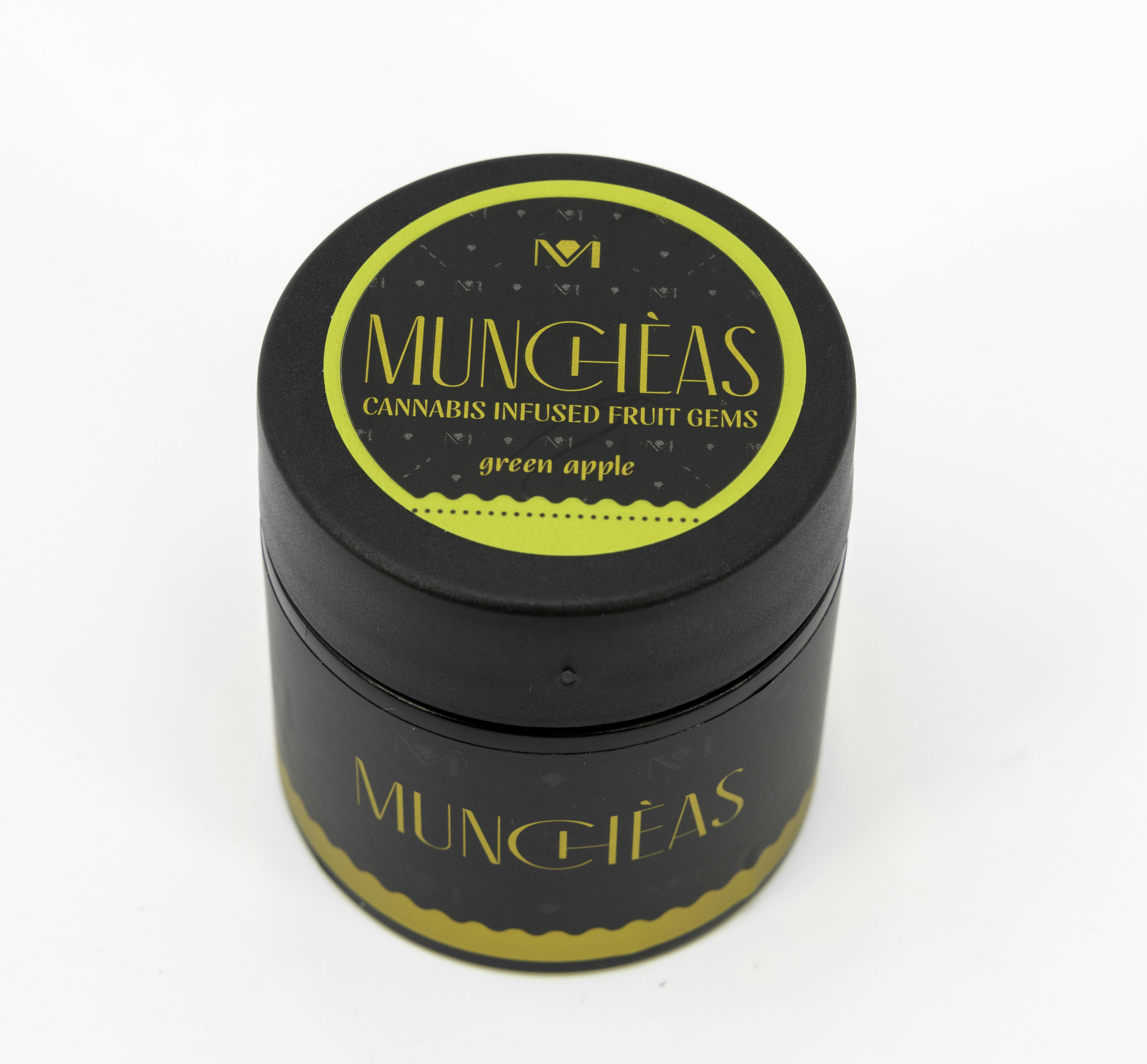 Photograph of product: Muncheas Gummies (100mg) Green Apple
