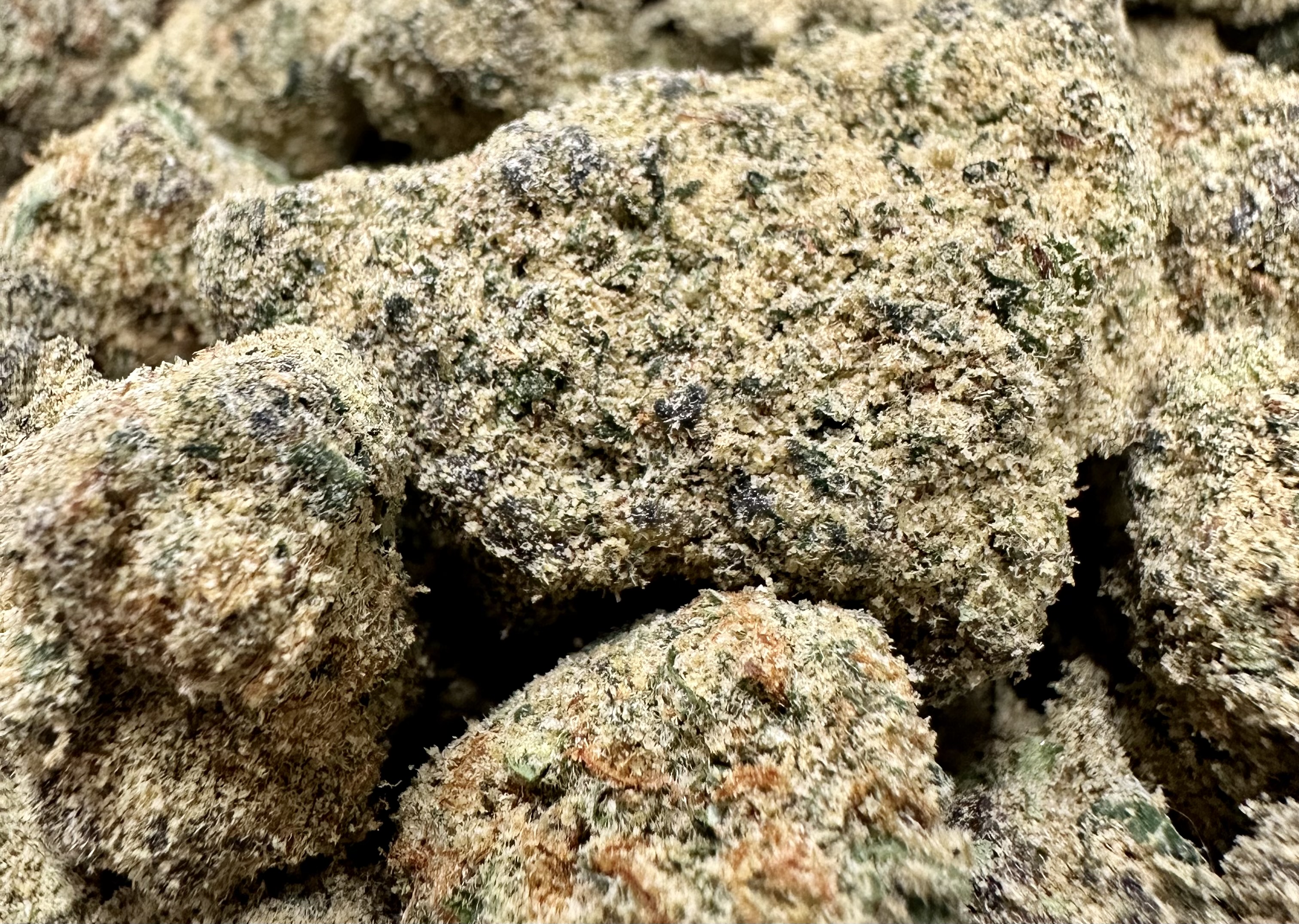 Photograph of product: Fresh Canna - Vanilla Berry Bulk Moon Rocks - 28g