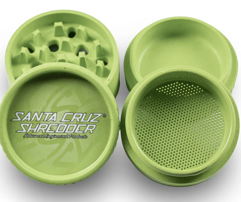 Photograph of product: Hemp Grinder [Green] 4pc. ll Santa Cruz Shredder