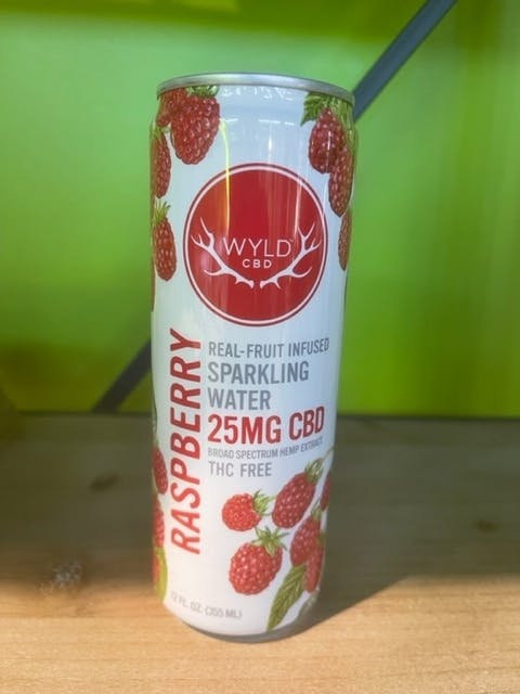 Photograph of product: Raspberry Cbd Sparkling Water