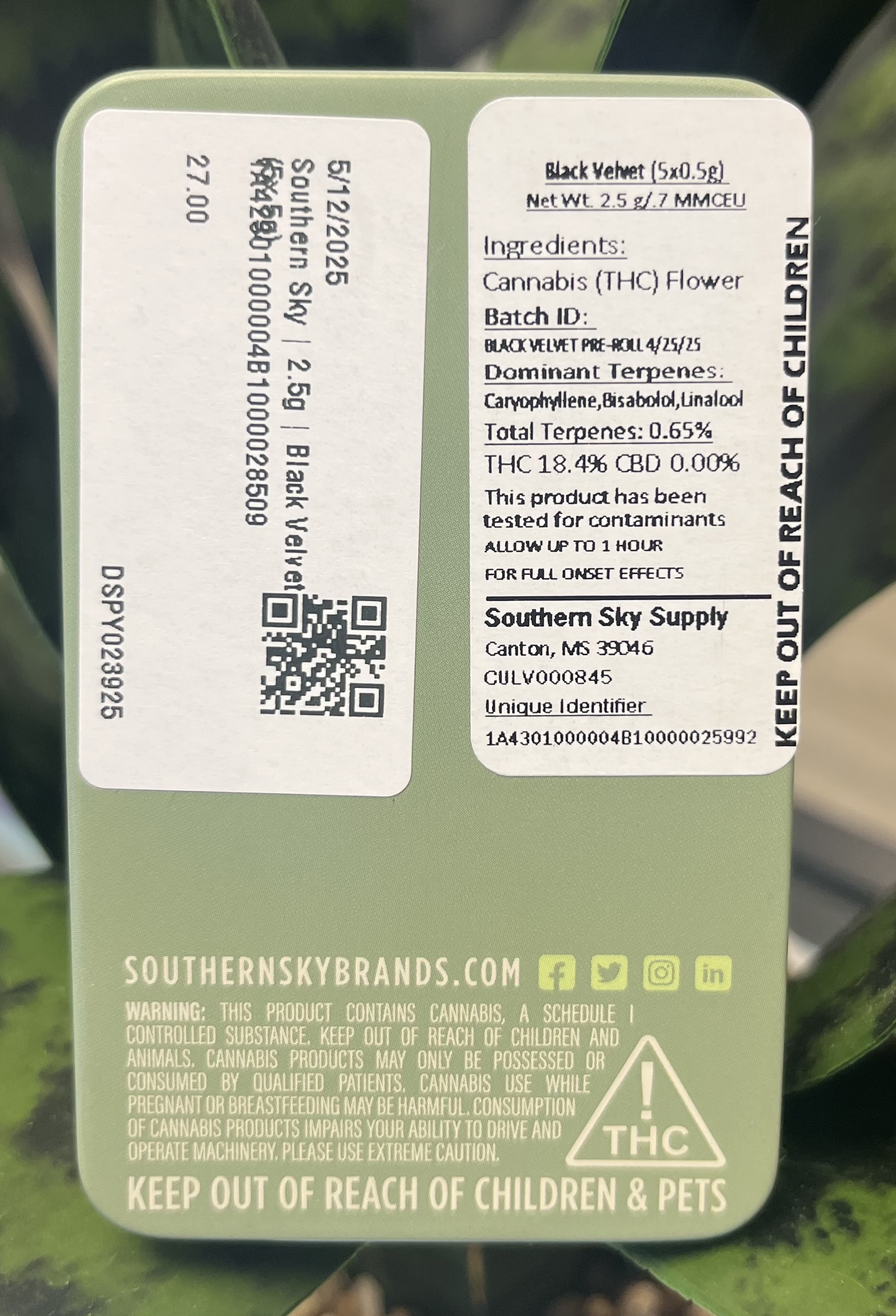 Photograph of product: Southern Sky | 2.5g | Black Velvet | Pre-Roll Pack (5x.5g)
