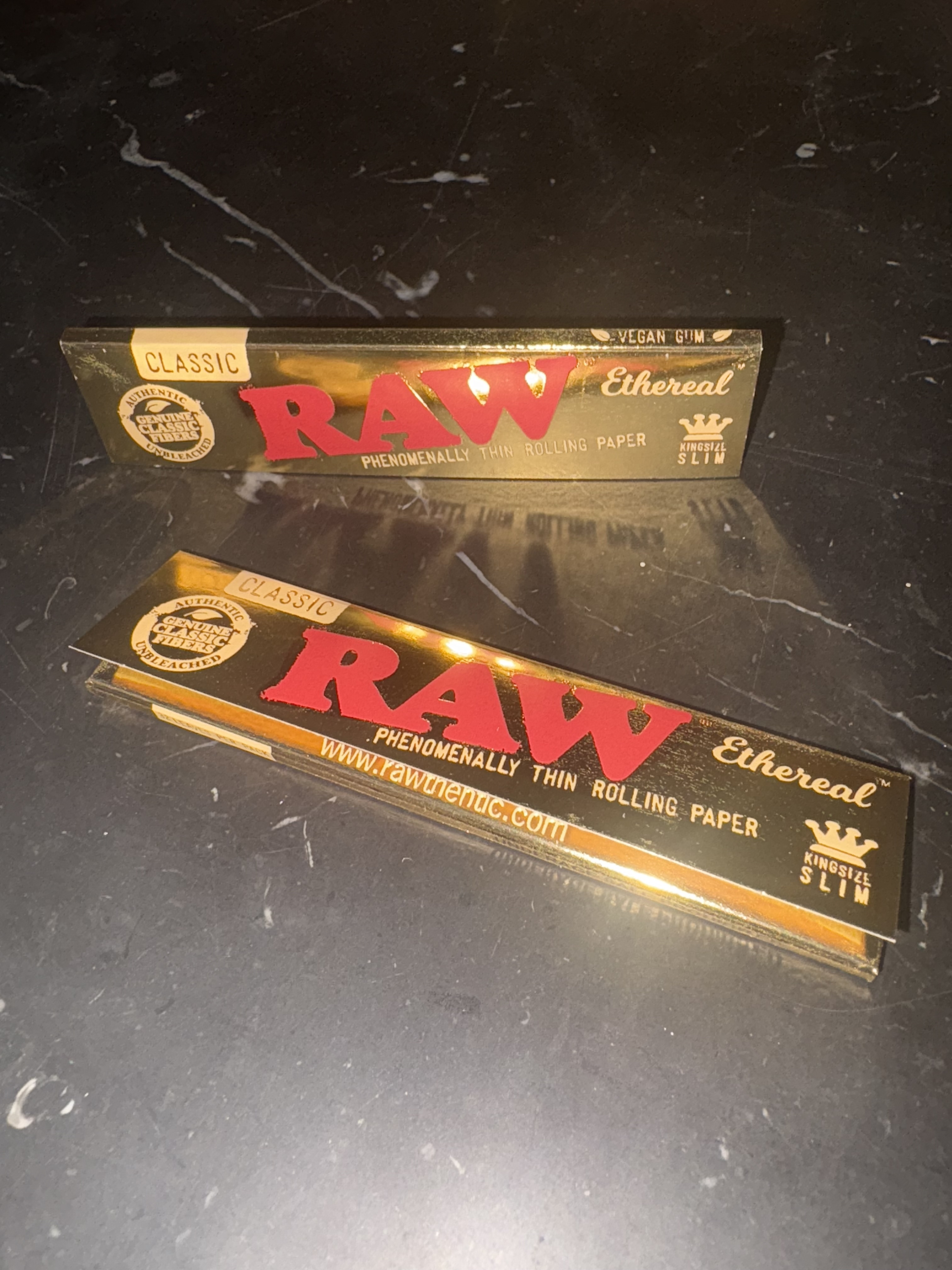 Photograph of product: RAW - Ethereal - King Size Slim Rolling Papers