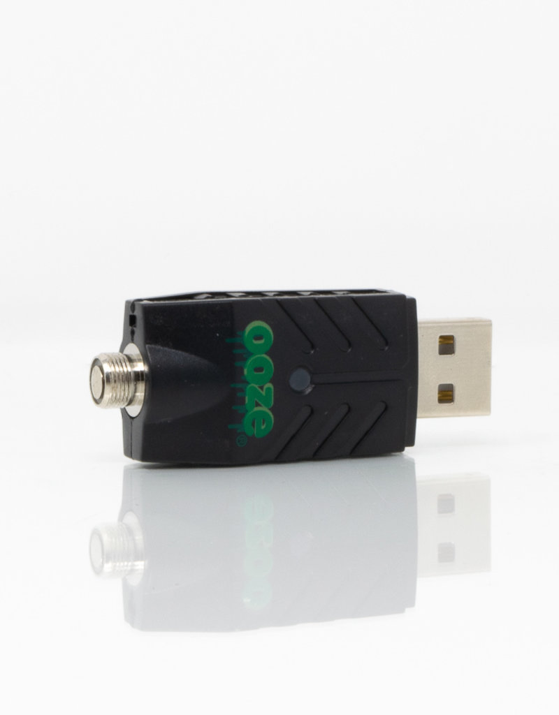 Photograph of product: Ooze USB Smart Charger