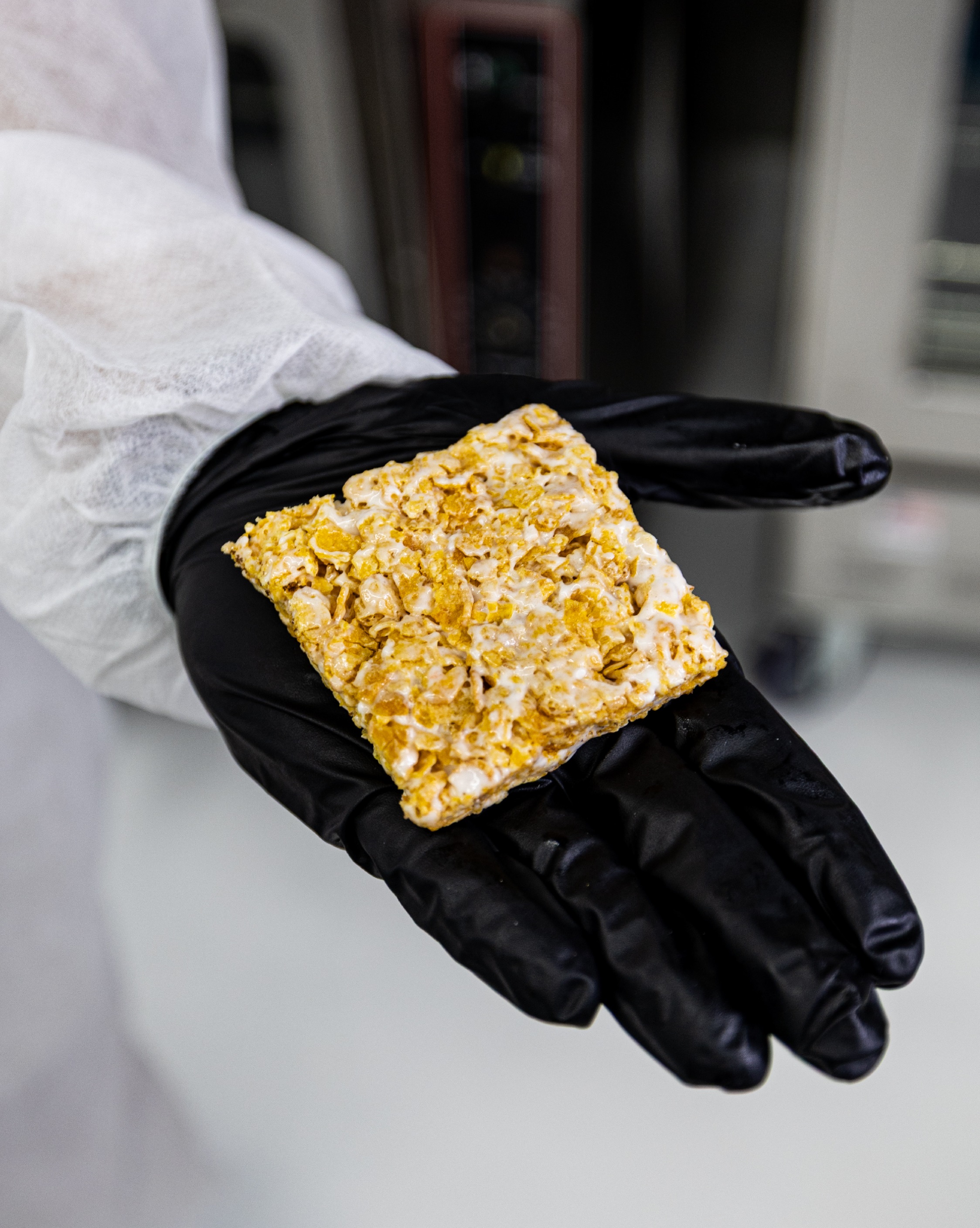 Photograph of product: Frosted Cloud Bar | 10mg