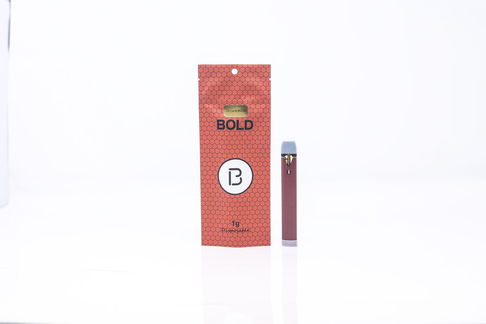 Photograph of product: BOLD | Root Beer Float | Dispo | Distillate | .5g