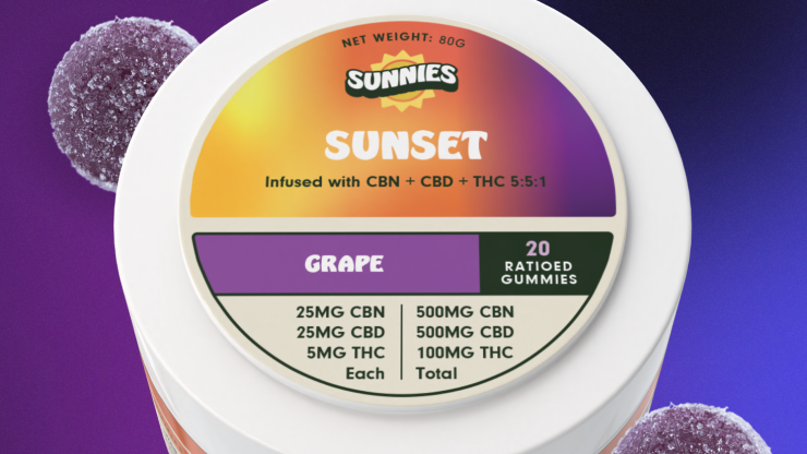 Photograph of product: Sunnies 5mg 5:5:1 Sunset Grape Chews - CBN : CBD : 100mg TH-oui