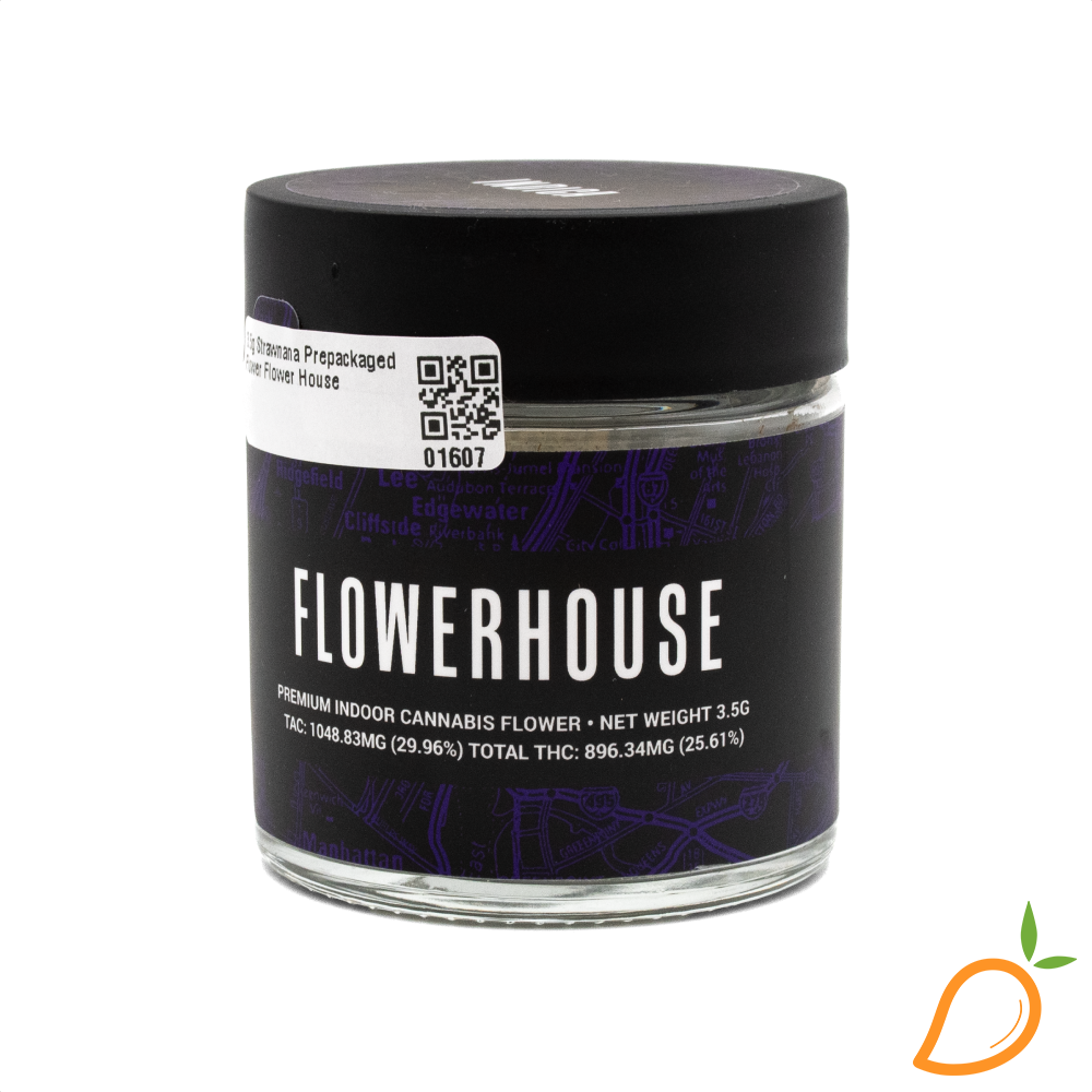 Photograph of product: 3.5g Strawnana Prepackaged Flower Flower House
