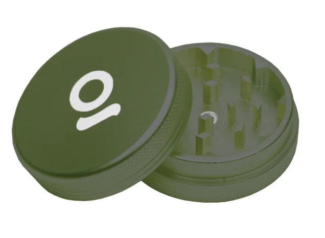 Photograph of product: 2 Piece Magnetic Grinder - Green