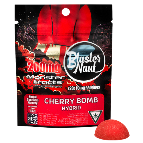Photograph of product: Monster Xtracts Cherry Bomb Hybrid Blasternaut Single Serve Gummy 200mg TH-oui