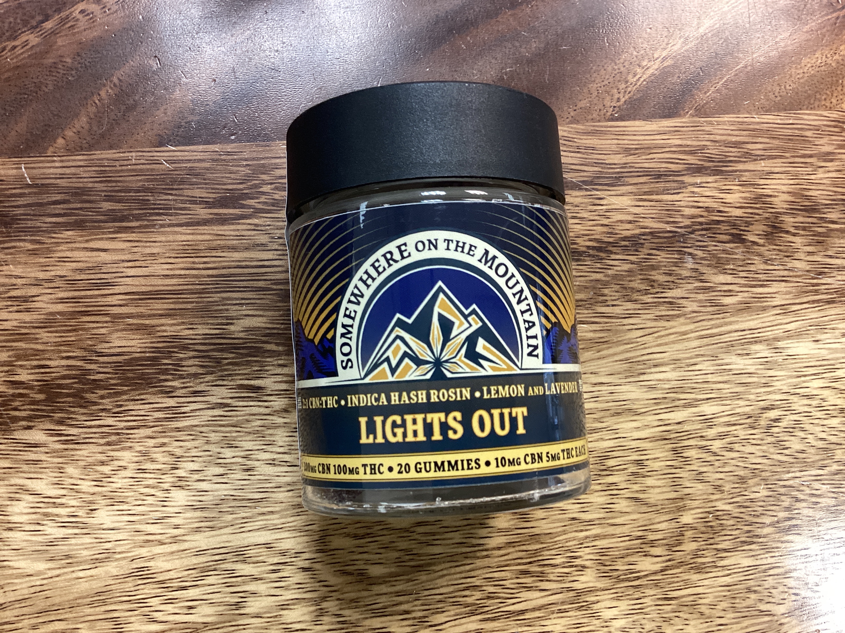 Photograph of product: au chocolat Rosin Lights Out 2:1