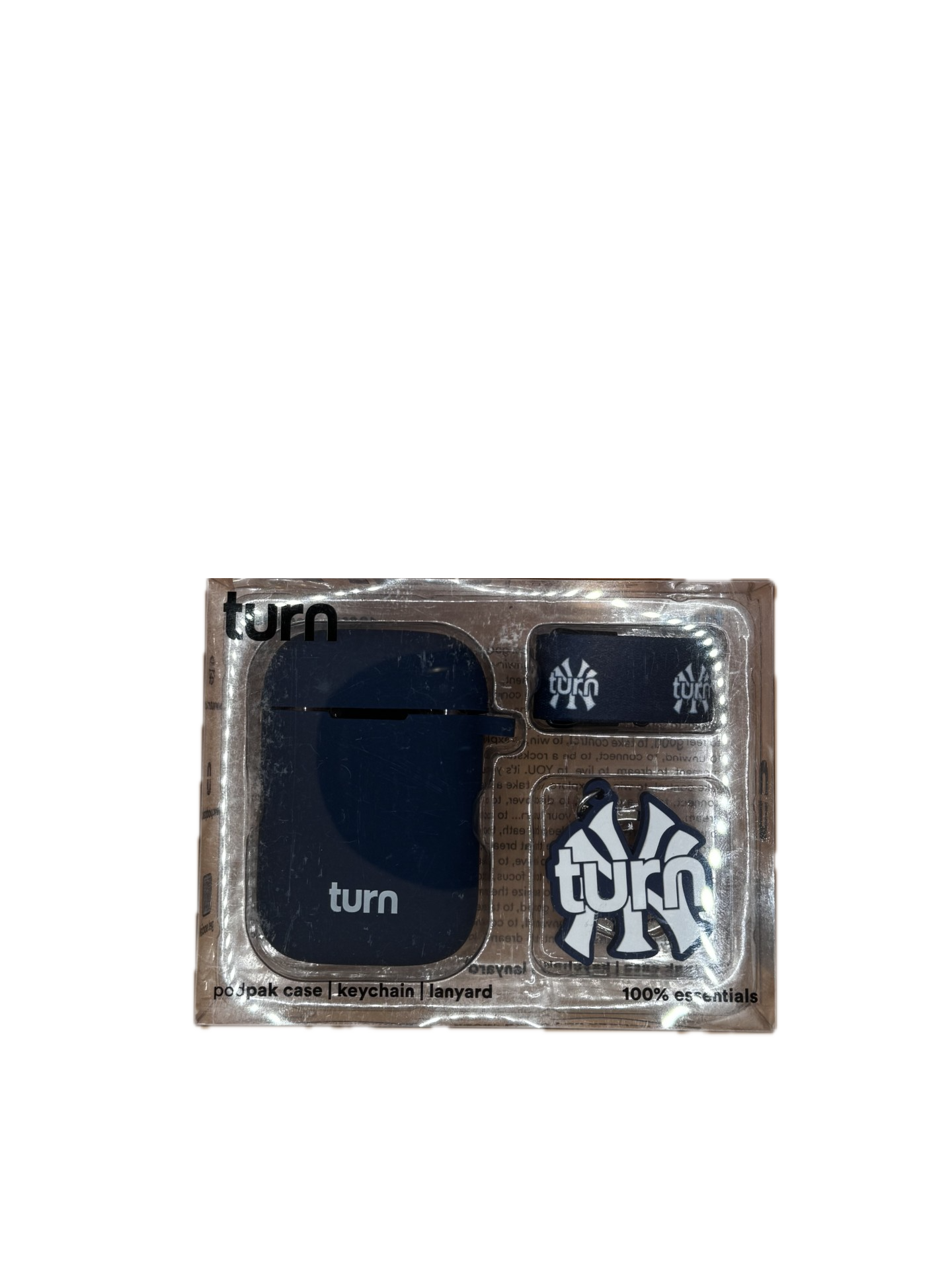 Photograph of product: 100% Essentials Kit | Yankees | Navy