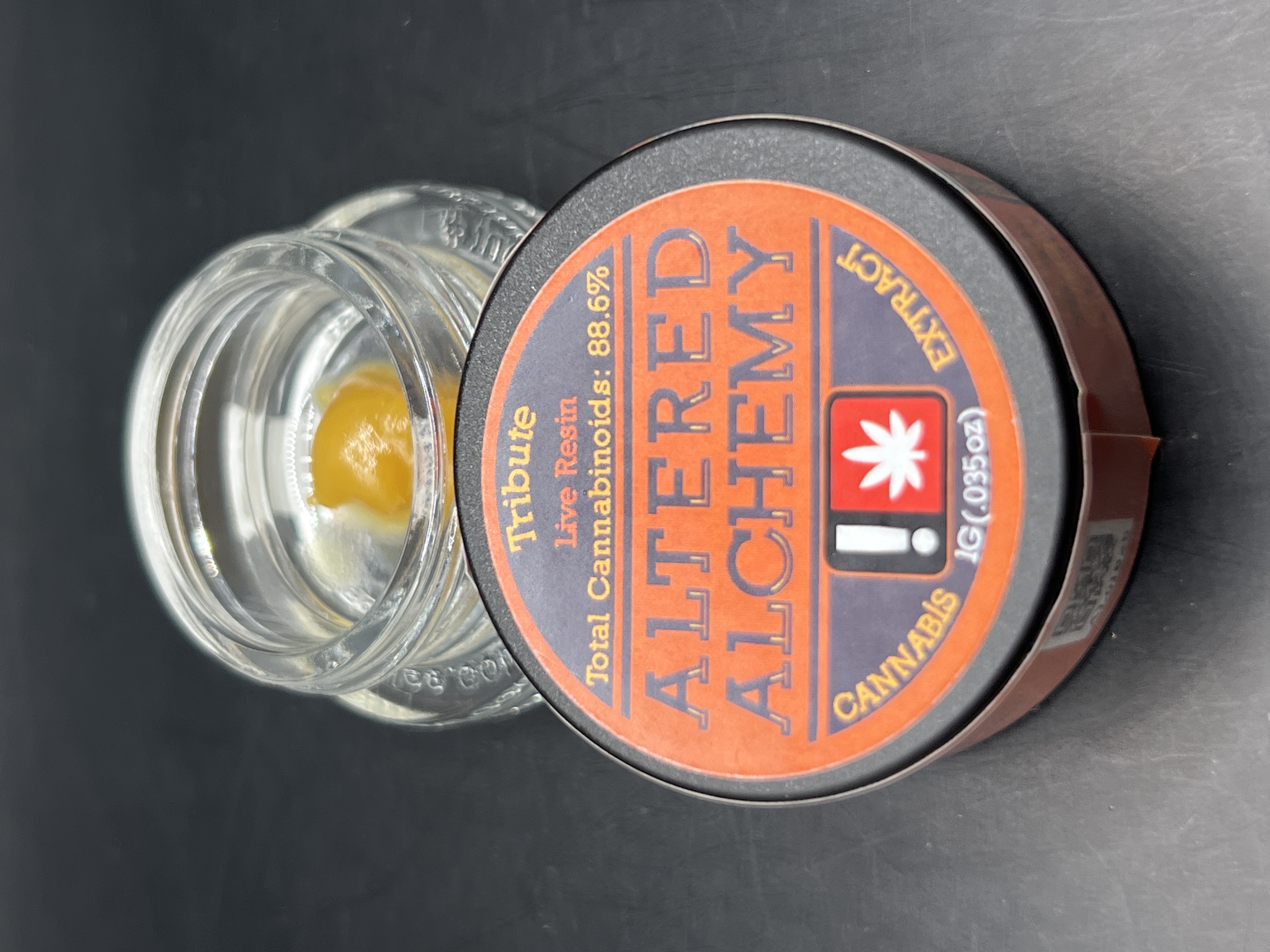 Photograph of product: Altered Alchemy Tribute Live Resin