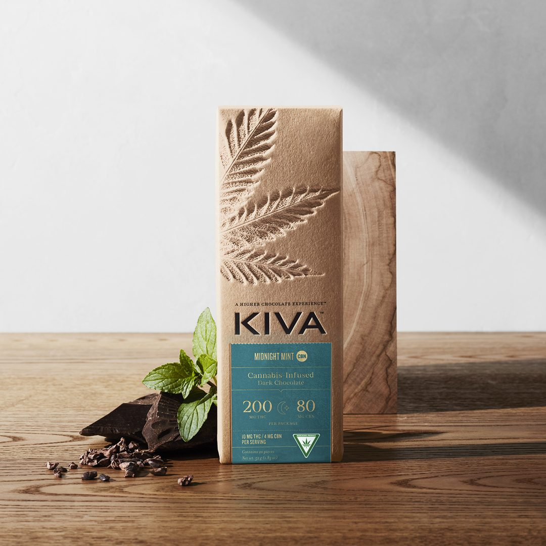 Photograph of product: Kiva | Midnight Mint CBN | Dark Chocolate | 100mg