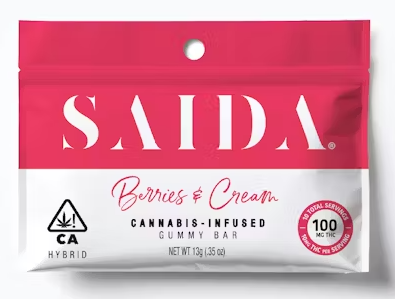 Photograph of product: 100mg Berries & Cream Gummy Bar - Saida