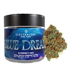 Photograph of product: Electraleaf | Blue Dream | Flower | 3.5g